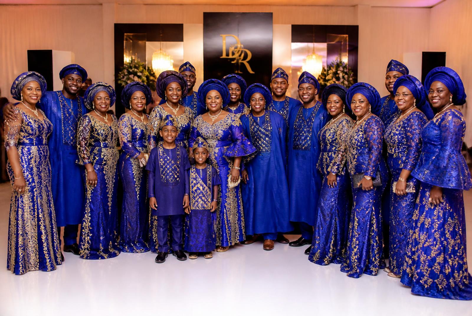 Family & Aso-Ebi — Nigerian wedding photography concept image